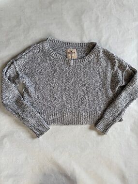 Hollister Gray Marled Cropped Sweater - Size XS